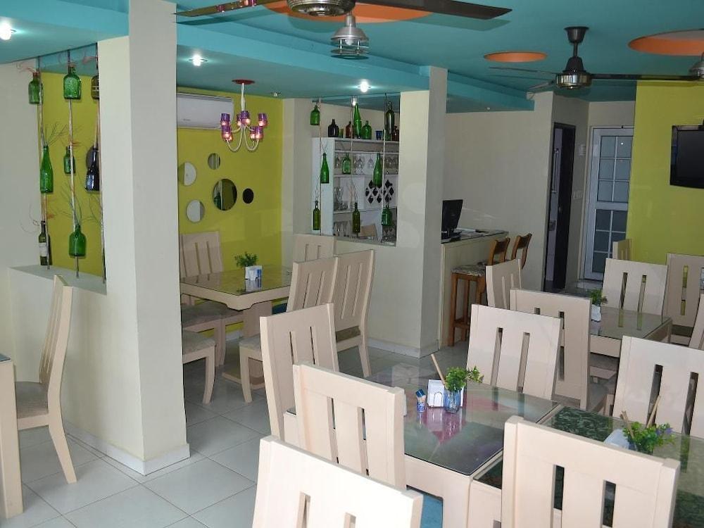 Ayenda Casa Real Hotel Montería Екстериор снимка