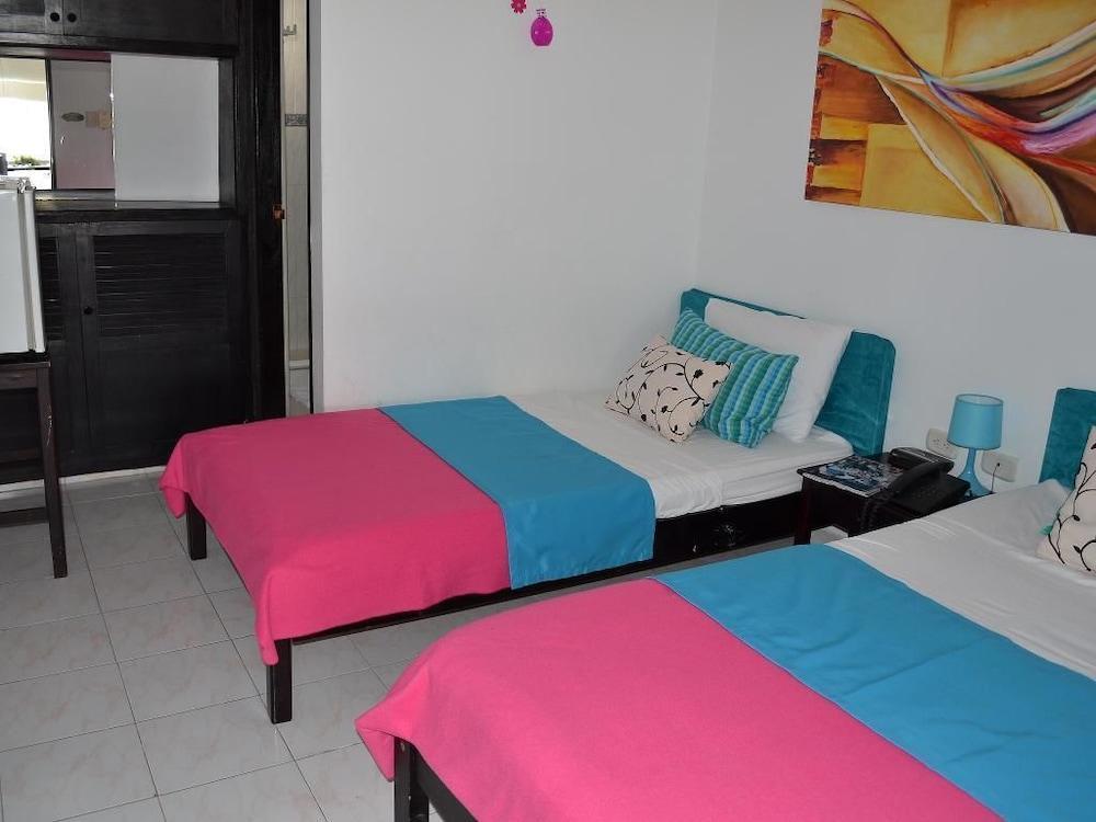 Ayenda Casa Real Hotel Montería Екстериор снимка