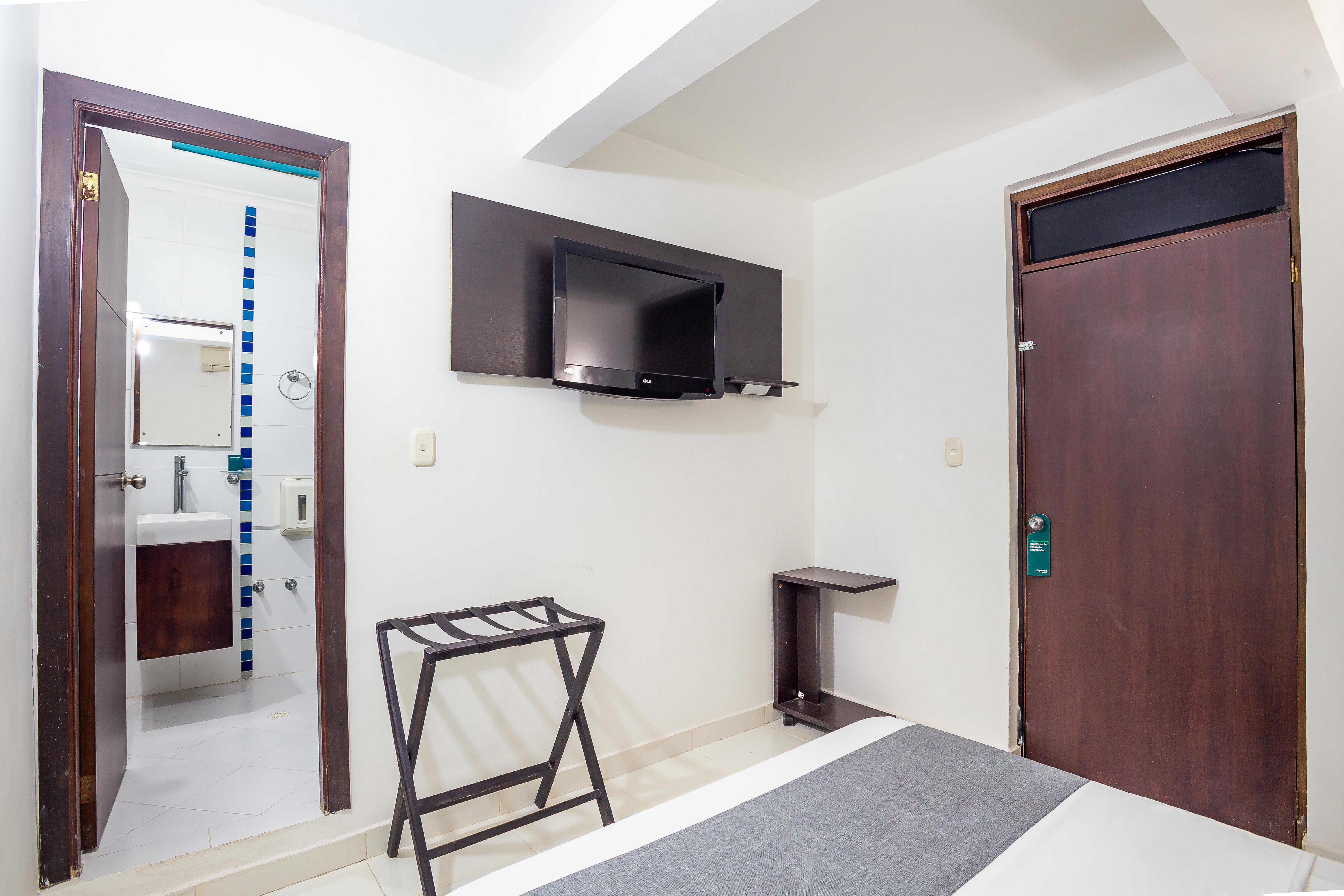 Ayenda Casa Real Hotel Montería Екстериор снимка